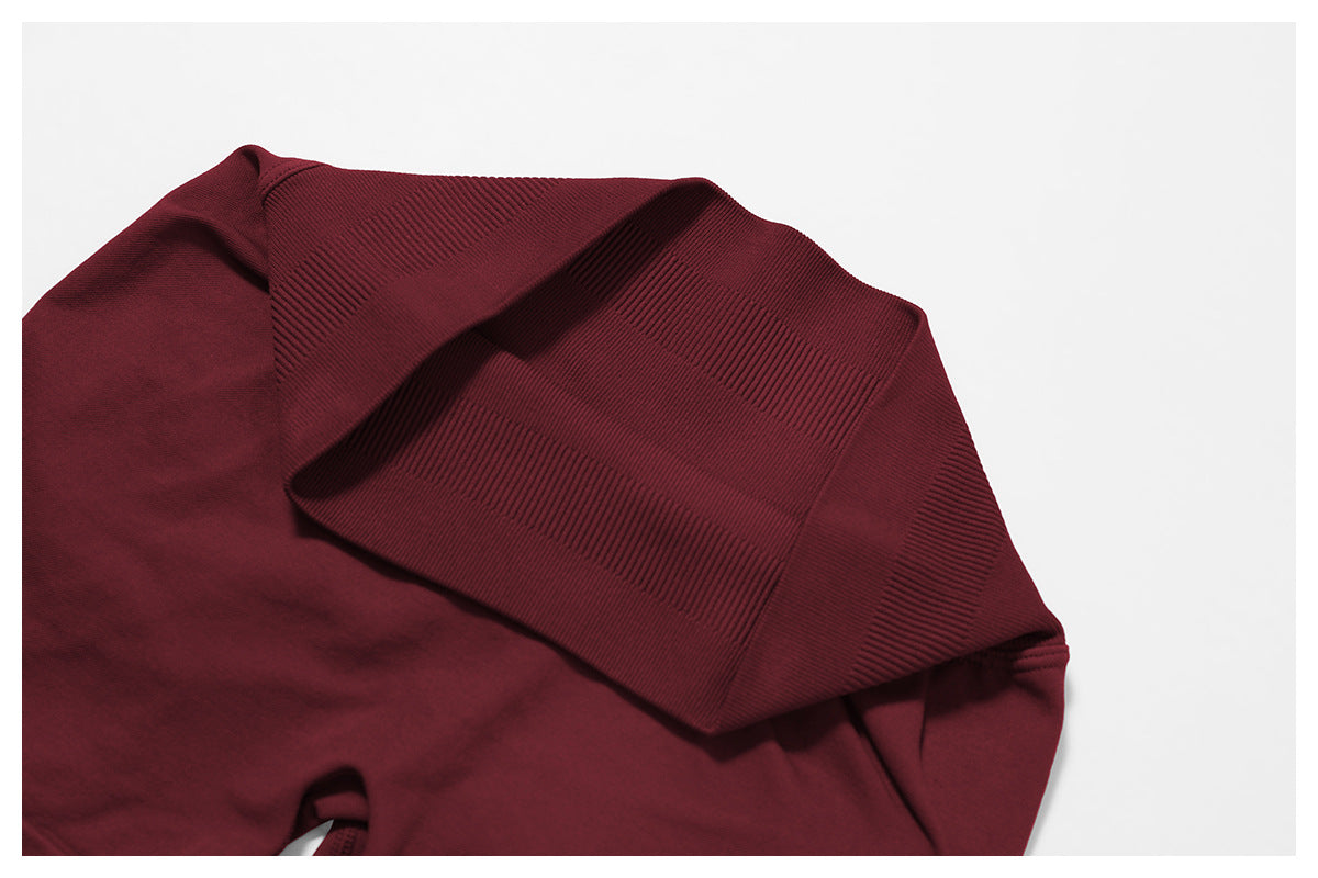 03/2026 Seamless stand-up collar zipper yoga set, windproof, slim fit, warm top, sports running set 7755