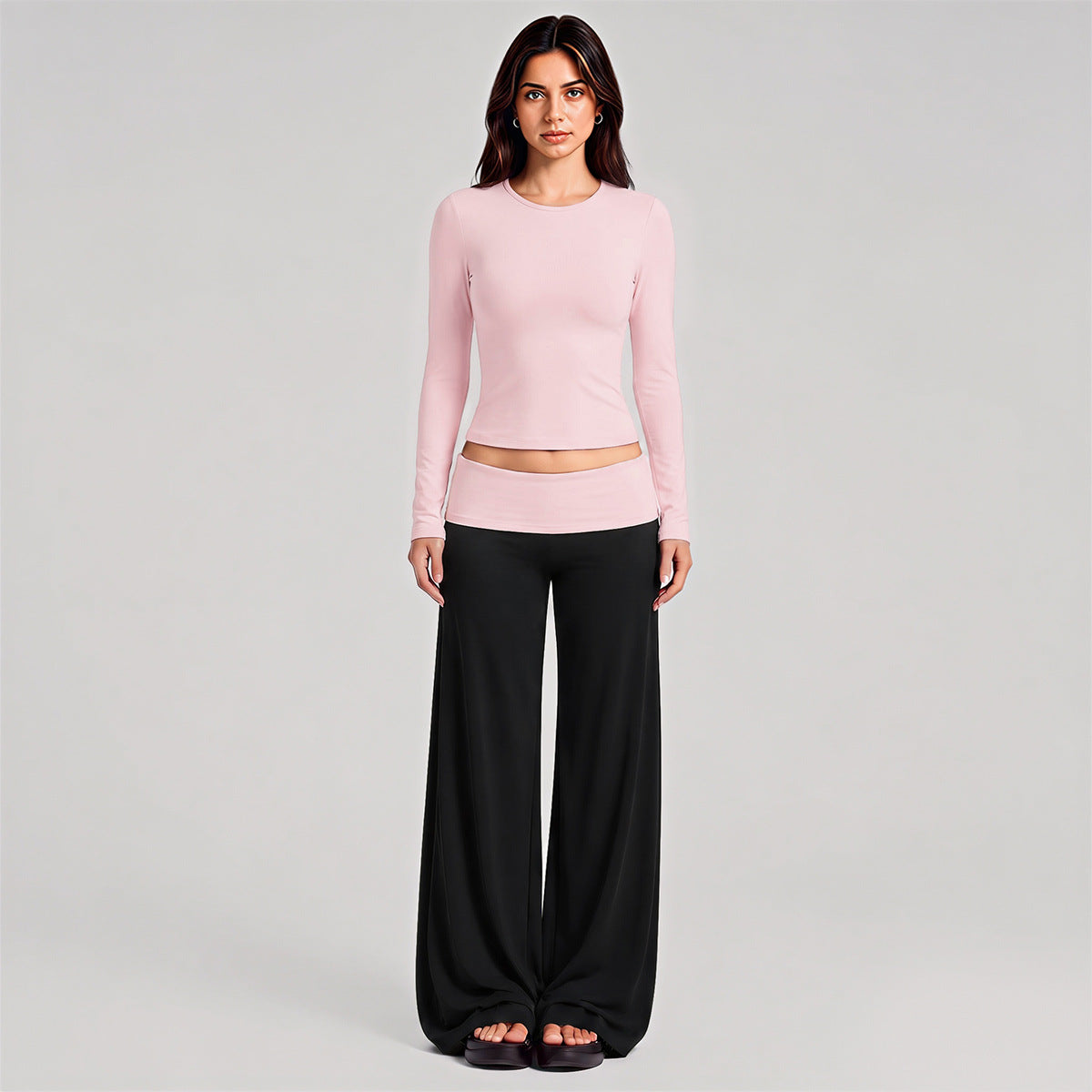 Wholesale Women’s Activewear Set | Fitted Long Sleeve Workout Tee & Casual Fitness Pants | fouregg - Pink