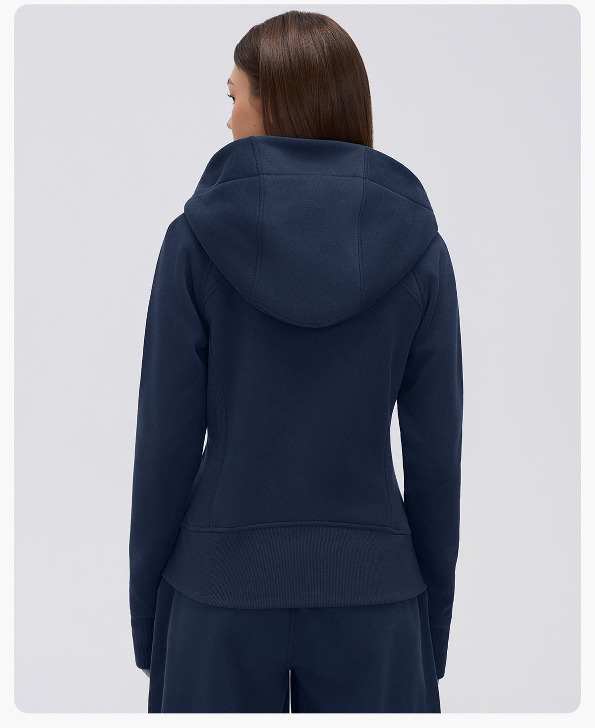 Wholesale Women’s Winter Workout Jacket D26115 | Warm Drawstring Waist Hooded Fitness Top | fouregg
