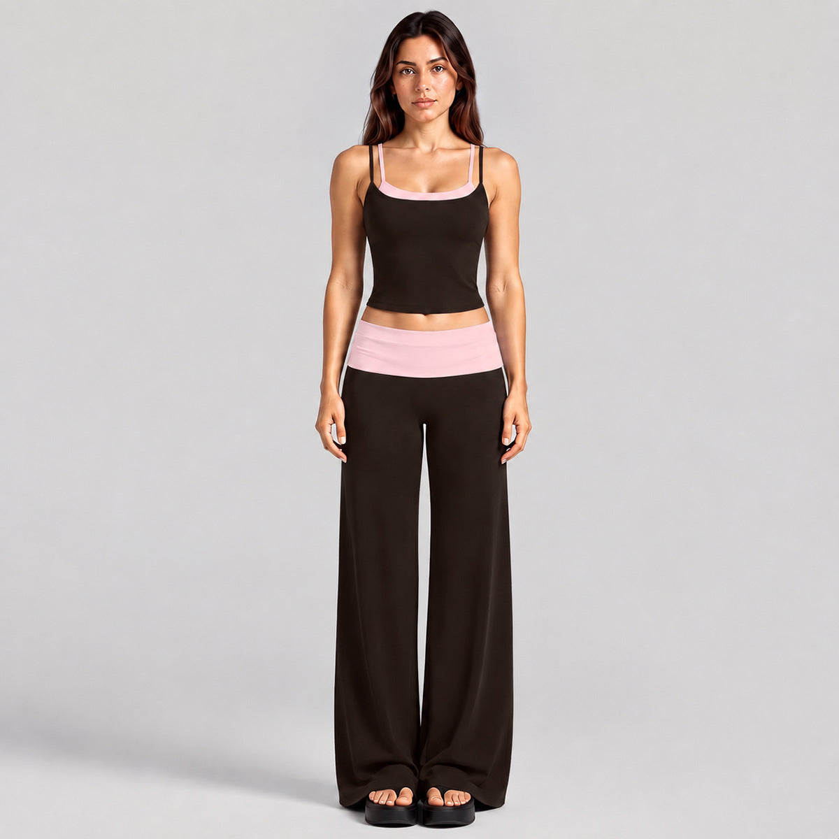 Wholesale Women’s Color-Block Activewear Set | Faux-Layered Sports Tank & Quick-Dry Workout Pants | fouregg
