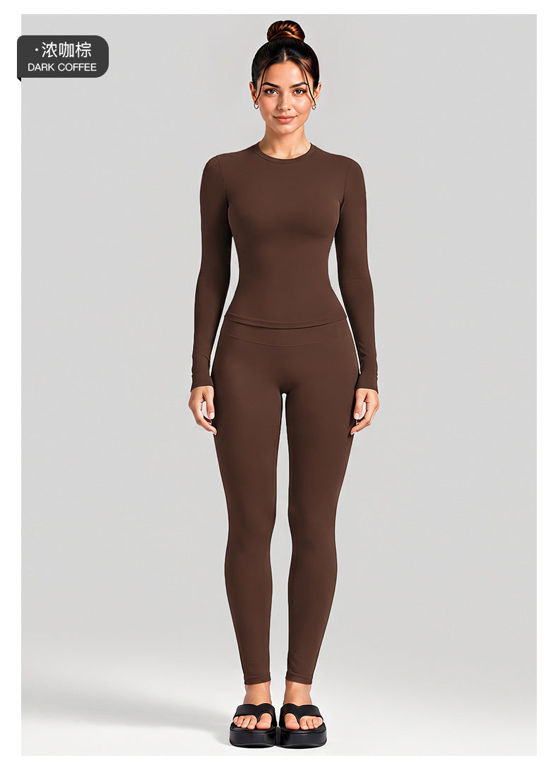 Wholesale Women’s Activewear Set | Fitted Long Sleeve Tee & Loose Straight-Leg Workout Trousers | fouregg