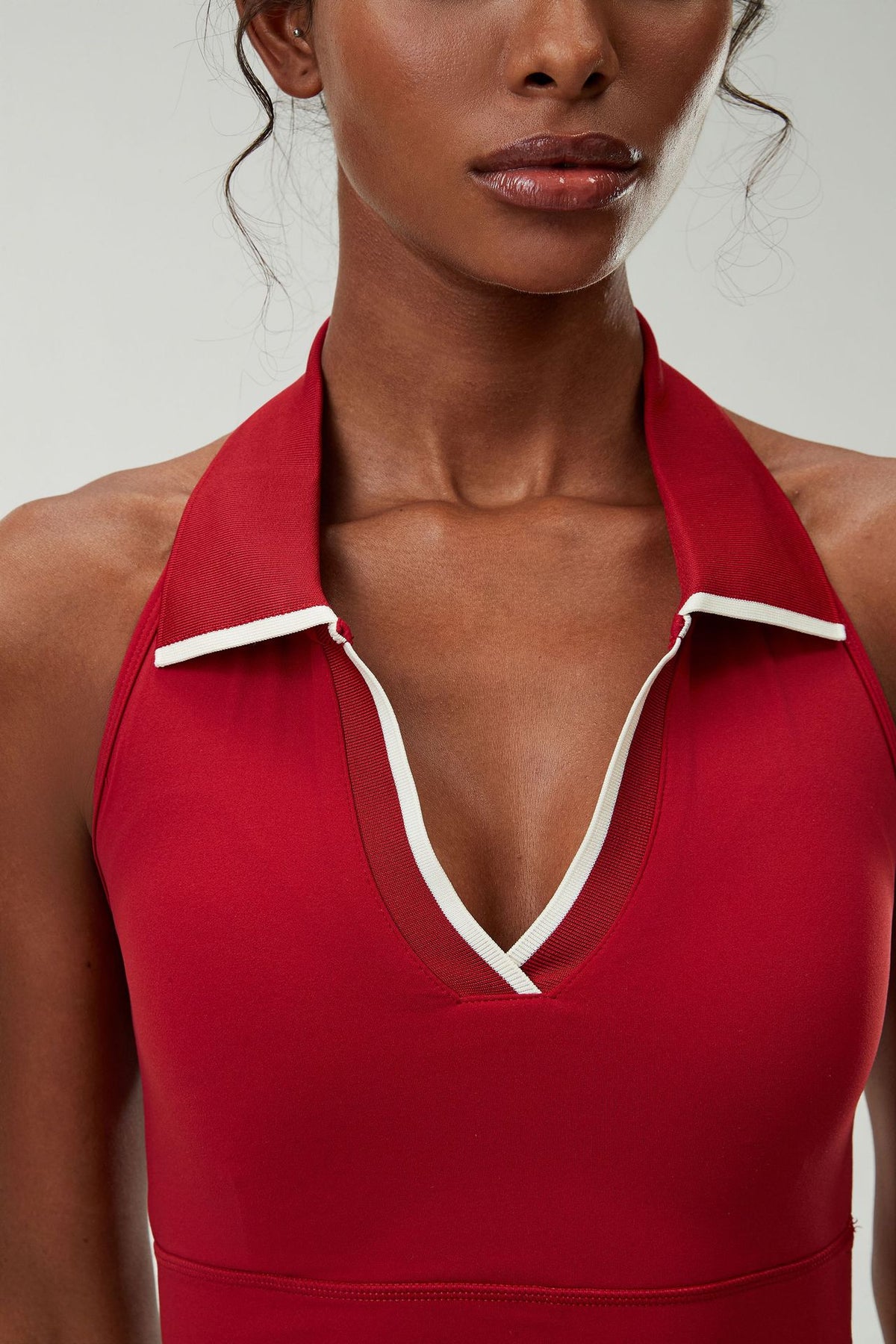 Wholesale Women’s Halter Sports Bra | Bulk Stretch Tennis, Yoga & Badminton Top | fouregg