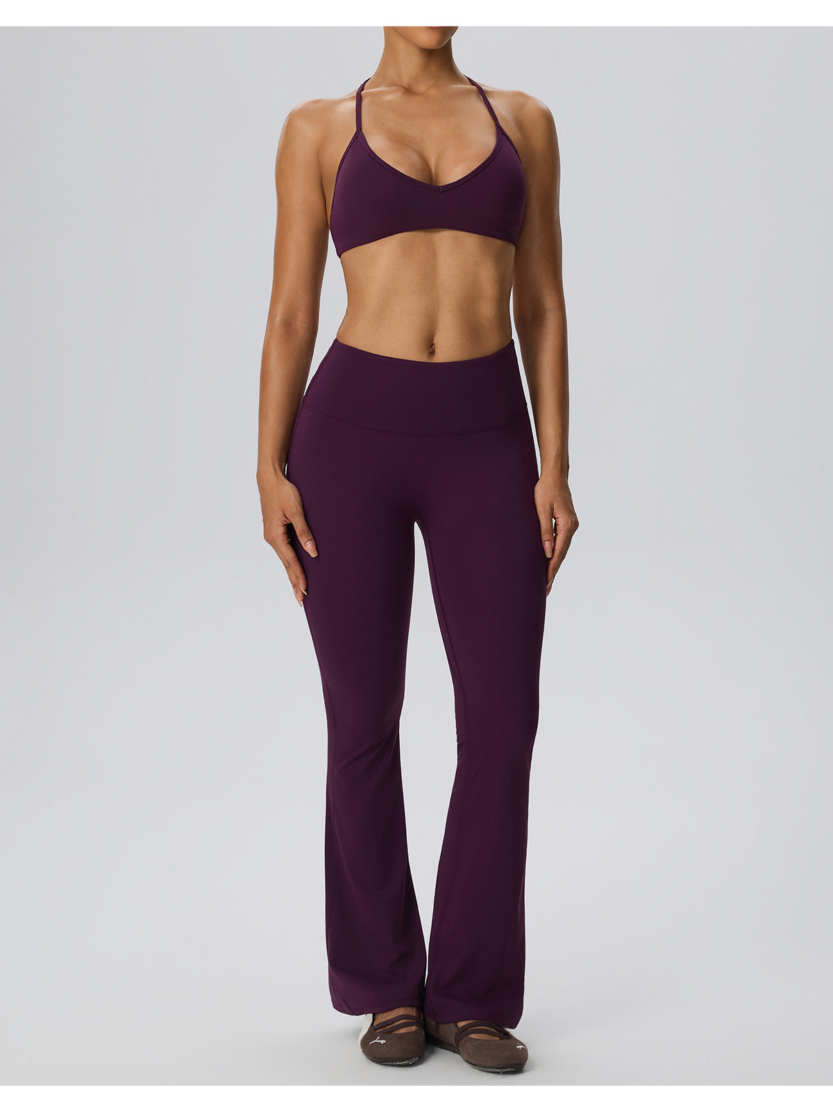 Wholesale Women’s 2-Piece Activewear Set | Double-Brushed Sports Bra & Sculpting Yoga Pants | fouregg