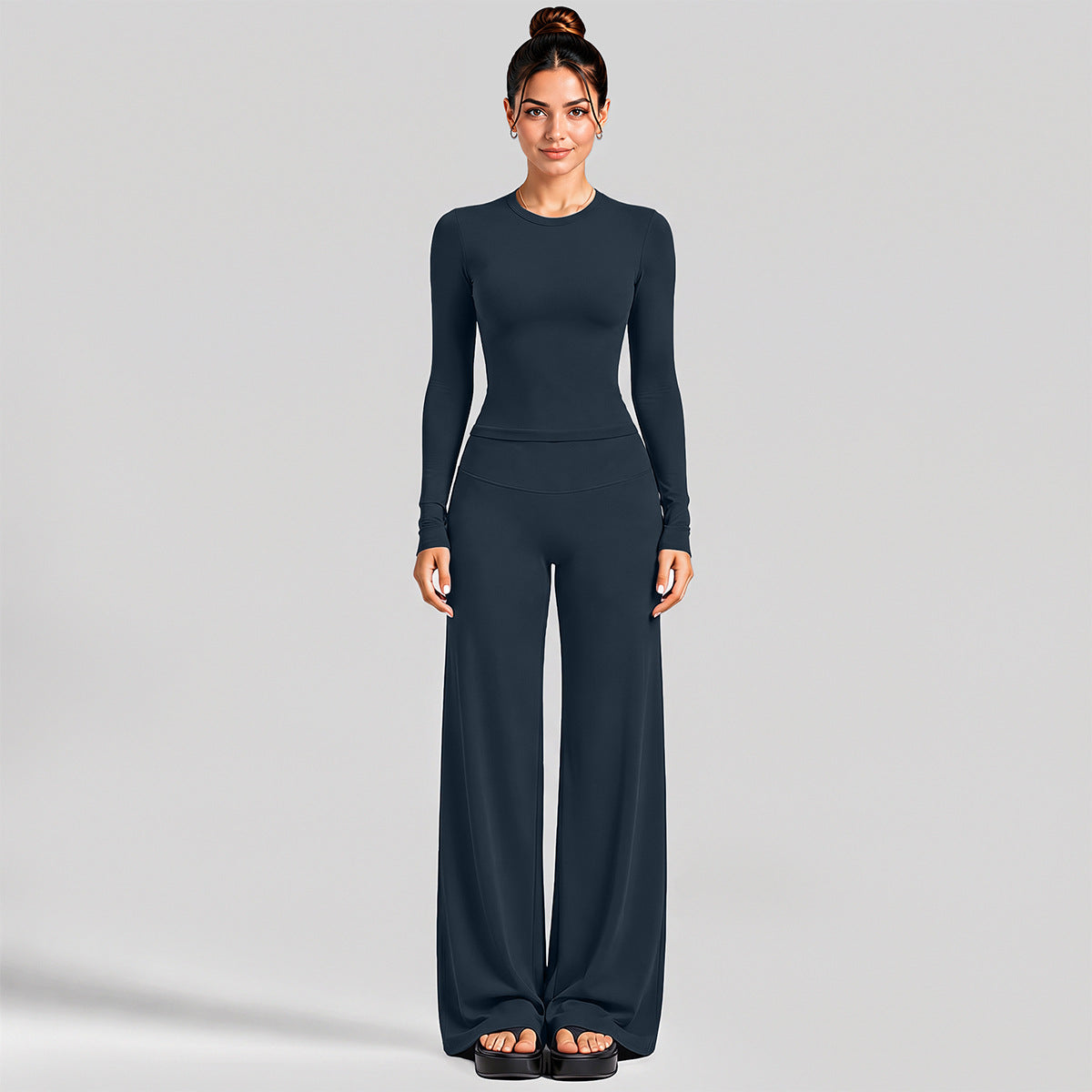 Wholesale Women’s Activewear Set | Fitted Long Sleeve Tee & Loose Straight-Leg Workout Trousers | fouregg - Long Sleeve + Straight-Leg Pants, Blueberry
