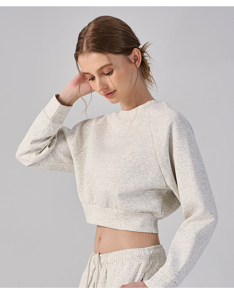 Wholesale Women’s Cropped Sweatshirt | Bulk Pilates & Outdoor Activewear | fouregg