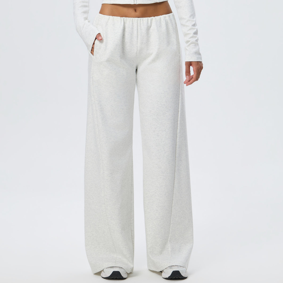 Wholesale Winter Wide-Leg Sweatpants | Relaxed-Fit Heat-Retention Activewear Trousers | fouregg - Light Gray