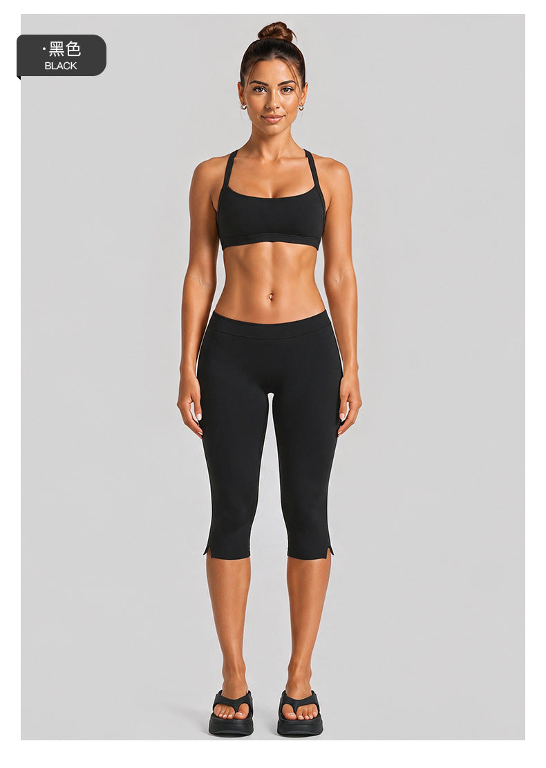 Wholesale Women’s Activewear Set | Quick-Dry Halter Bra & Low-Waist Cycling Shorts | fouregg