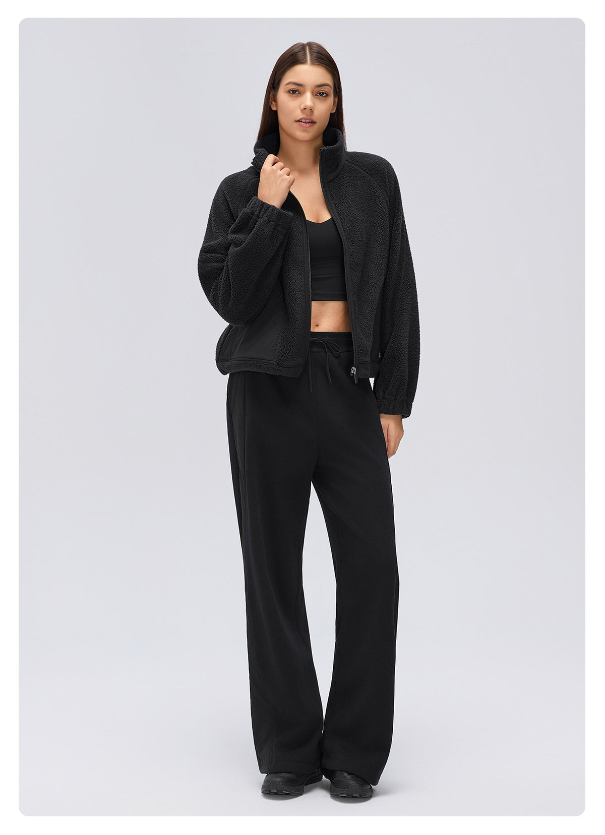 Wholesale Women’s Thermal Activewear Set | Wind-Resistant Jacket & Draped Wide-Leg Trousers | fouregg