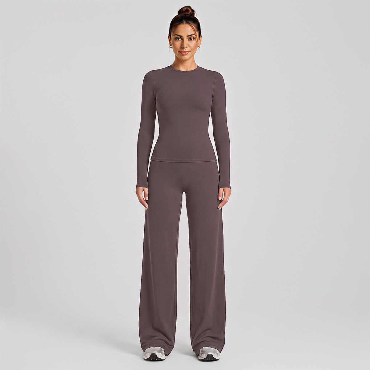 Wholesale Women’s Activewear Set | Slim-Fit Long Sleeve Tee & High-Waisted Loose Workout Pants | fouregg - Dark Brown