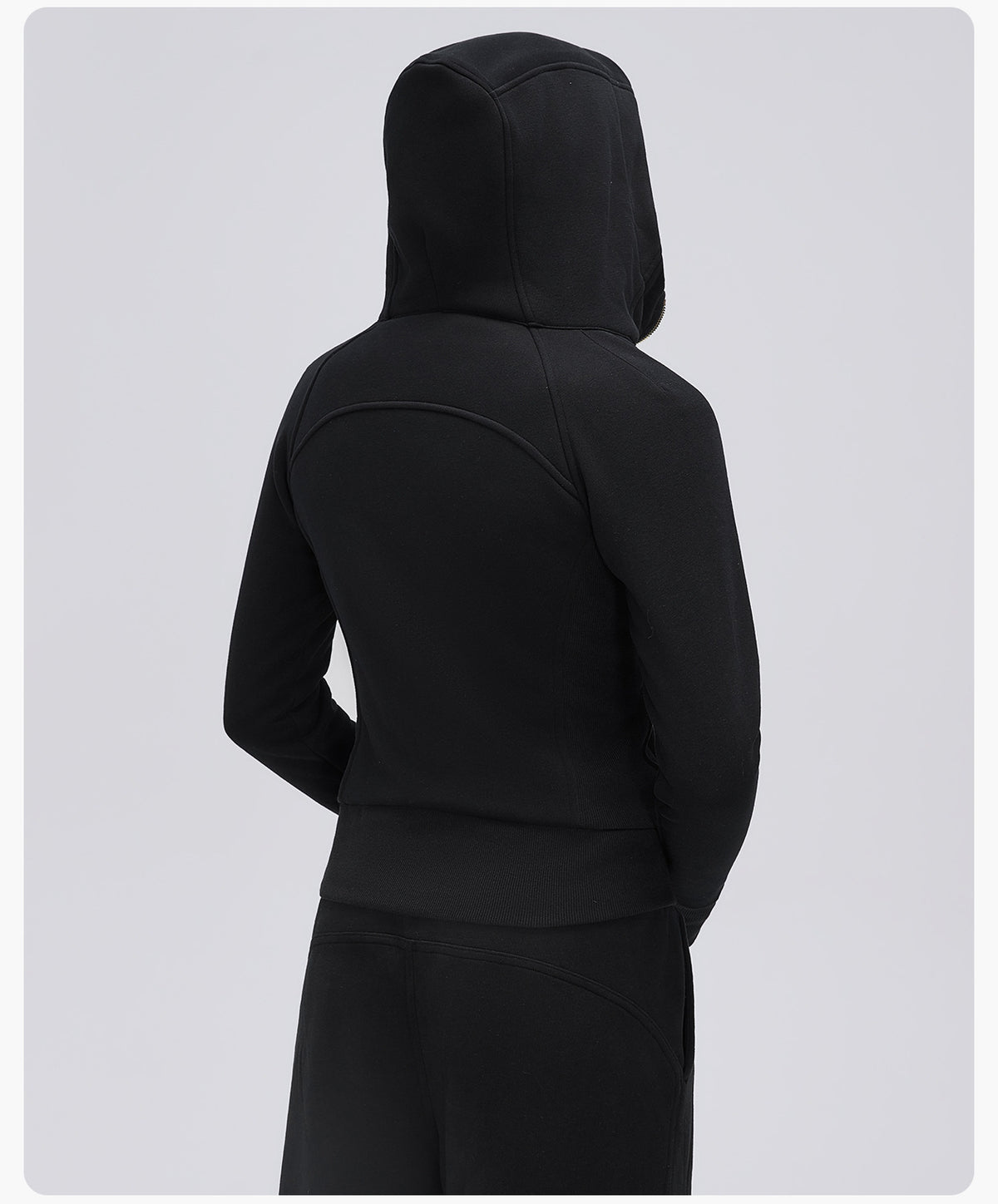 Wholesale Women’s Winter Puffer Jacket D26117 | Slimming Zip-Up Hooded Thermal Outerwear | fouregg