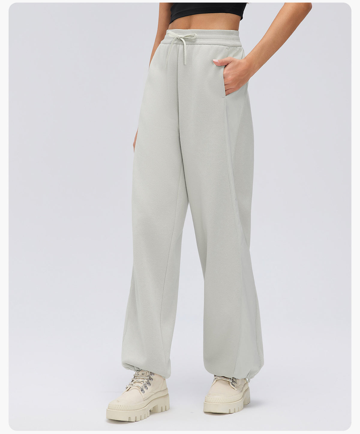 Wholesale Women’s Winter Straight-Leg Sweatpants | Relaxed-Fit Thermal Running & Workout Trousers | fouregg