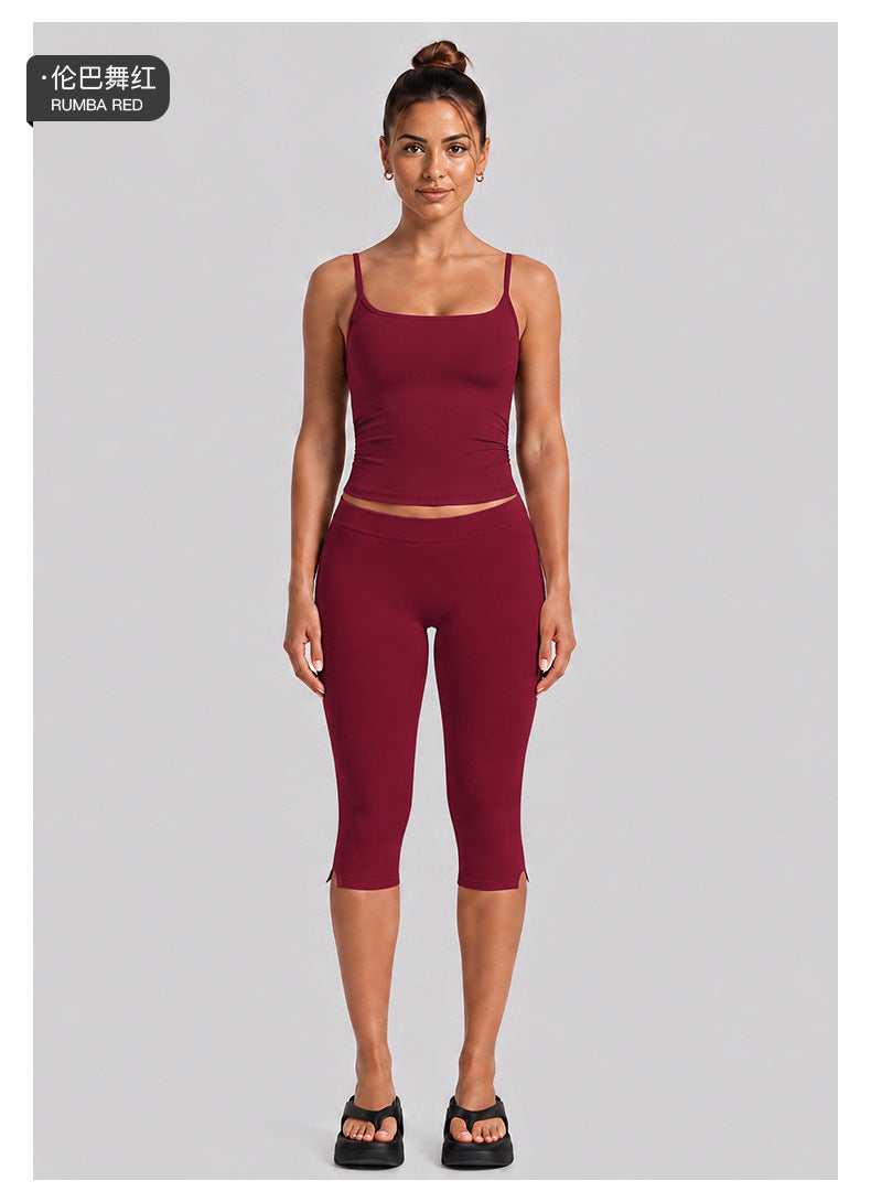 Wholesale Women’s Quick-Dry Activewear Set | Slim-Fit Dual-Strap Tank Top & 3/4-Length Cycling Pants | fouregg