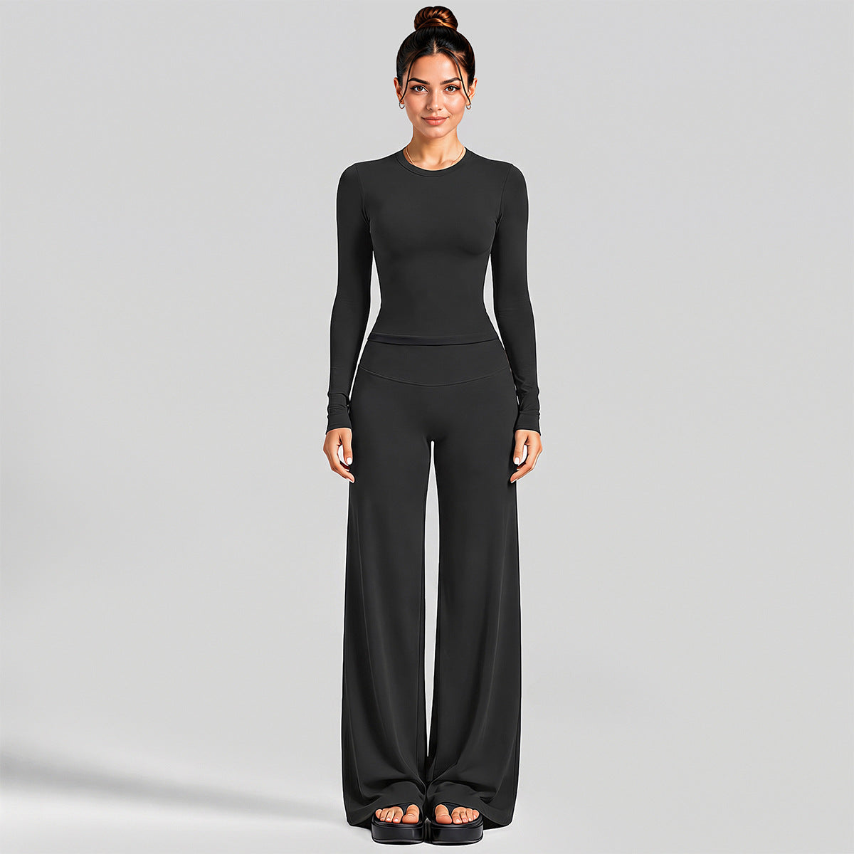 Wholesale Women’s Activewear Set | Fitted Long Sleeve Tee & Loose Straight-Leg Workout Trousers | fouregg - Long Sleeve + Straight-Leg Pants, Black