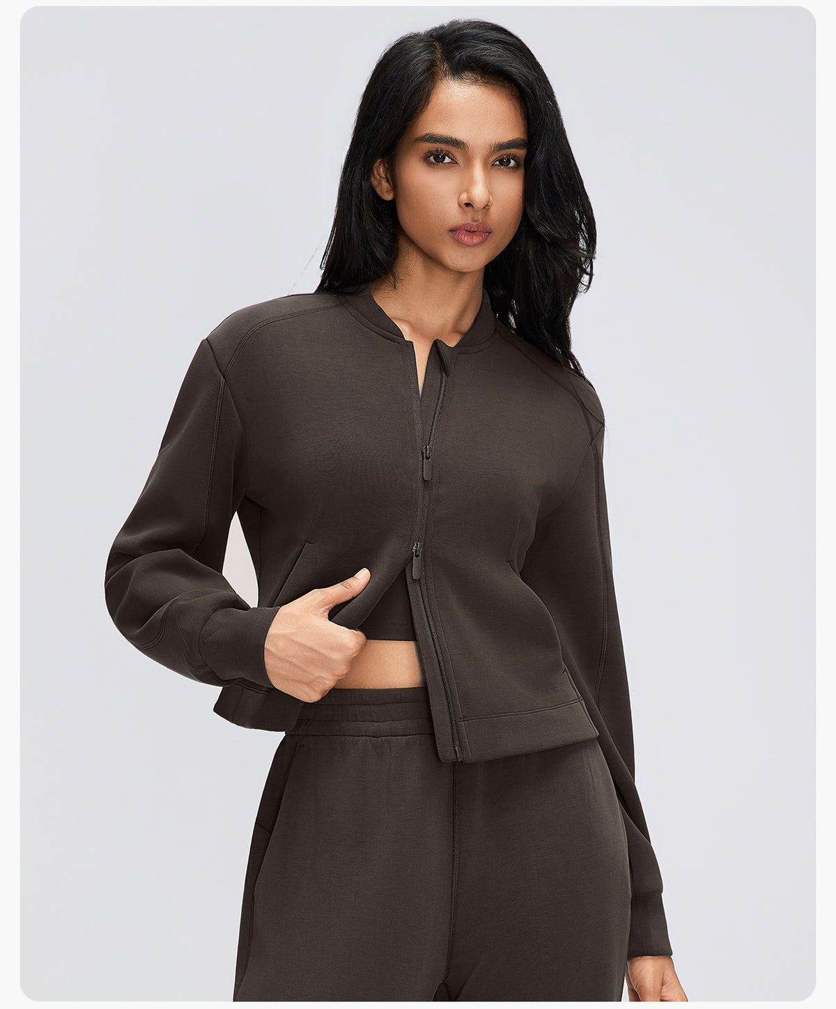 Wholesale Women’s Casual Activewear Jacket D26156 | Cropped Long-Sleeve Training Top | fouregg