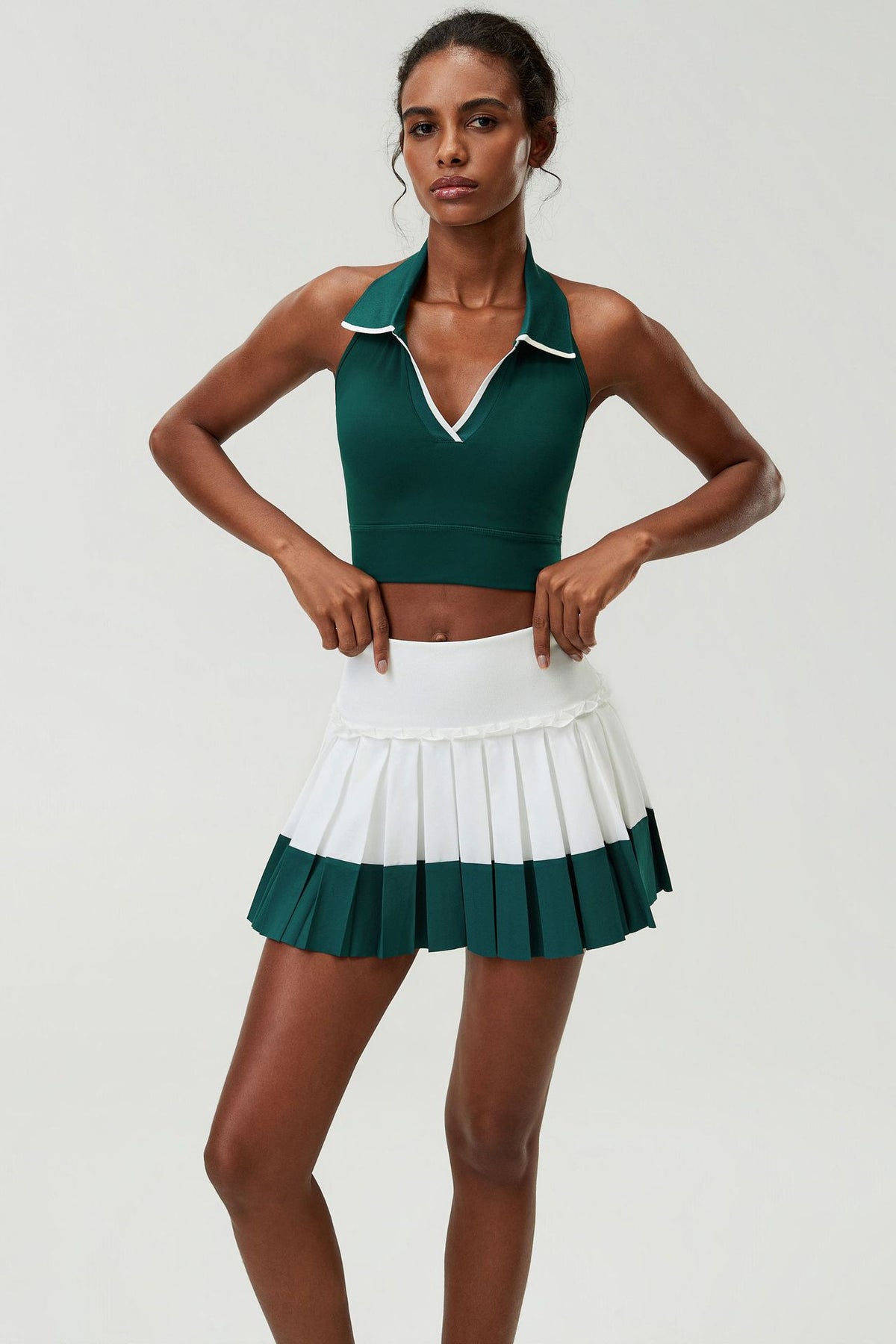 Wholesale Women’s Halter Sports Bra | Bulk Stretch Tennis, Yoga & Badminton Top | fouregg