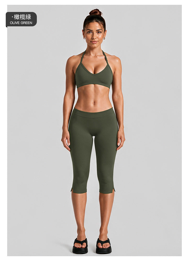 Wholesale Women’s Quick-Dry Activewear Set | Backless Halter Top & Mid-Length Workout Pants | fouregg