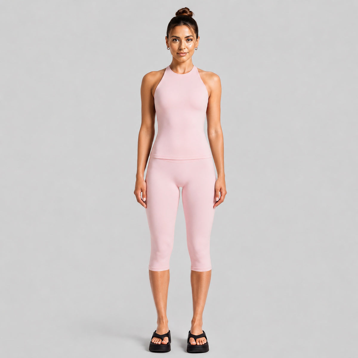Wholesale Women’s Activewear Set | Slimming Sports Tank & Loose-Fit Workout Pants | fouregg - Fitted Mid-Length Set, Pink