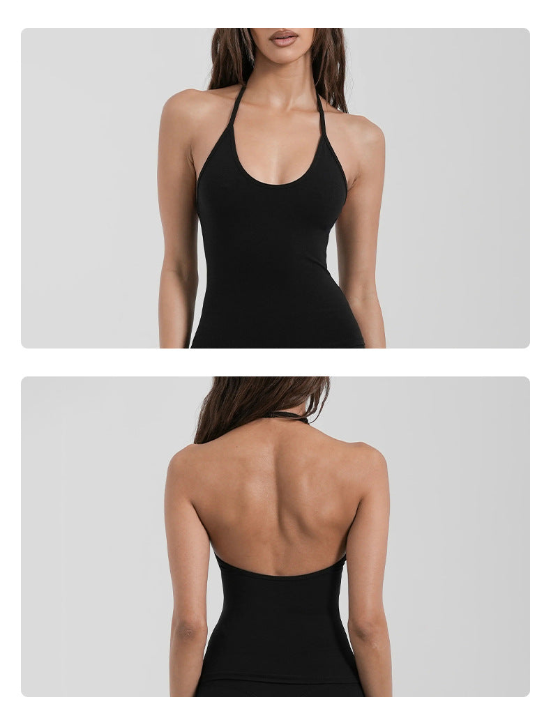 Wholesale Women’s Fitness Set | Backless Halter Sports Top & 3/4-Length Workout Pants | fouregg
