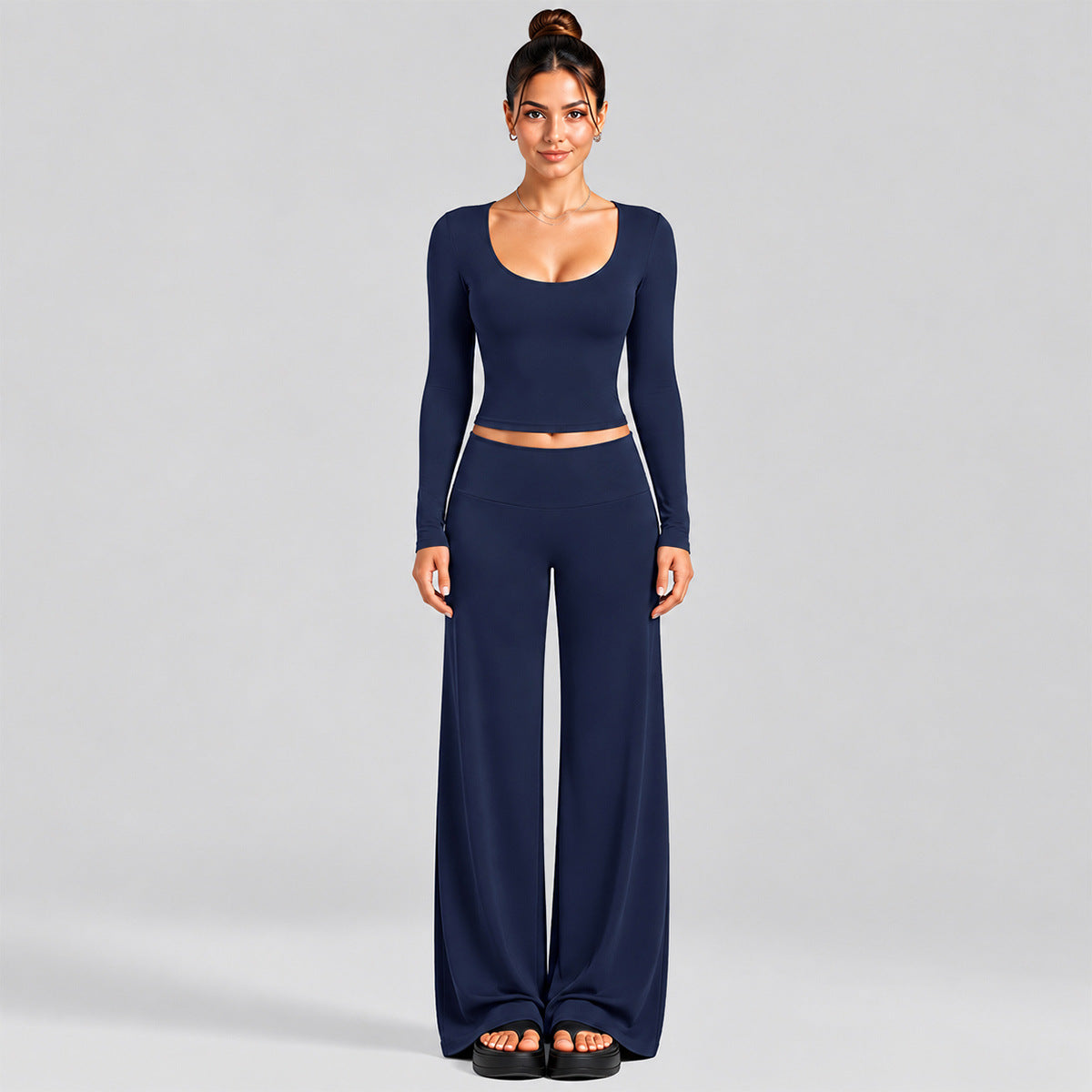 Wholesale Women’s Activewear Set | Fitted Long Sleeve Workout Tee & High-Waisted Fitness Pants | fouregg - Navy Blue