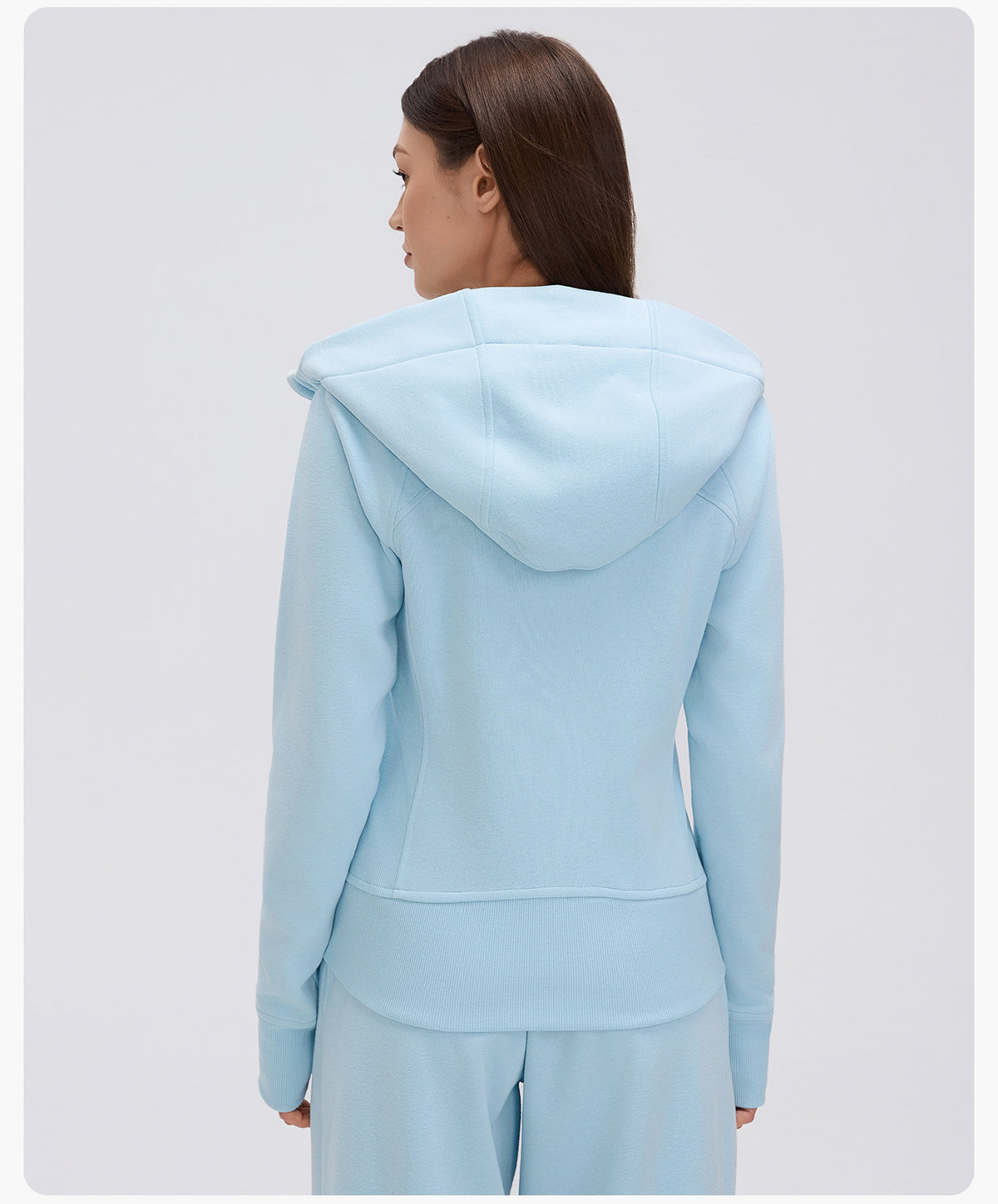 Wholesale Women’s Winter Workout Jacket D26115 | Warm Drawstring Waist Hooded Fitness Top | fouregg