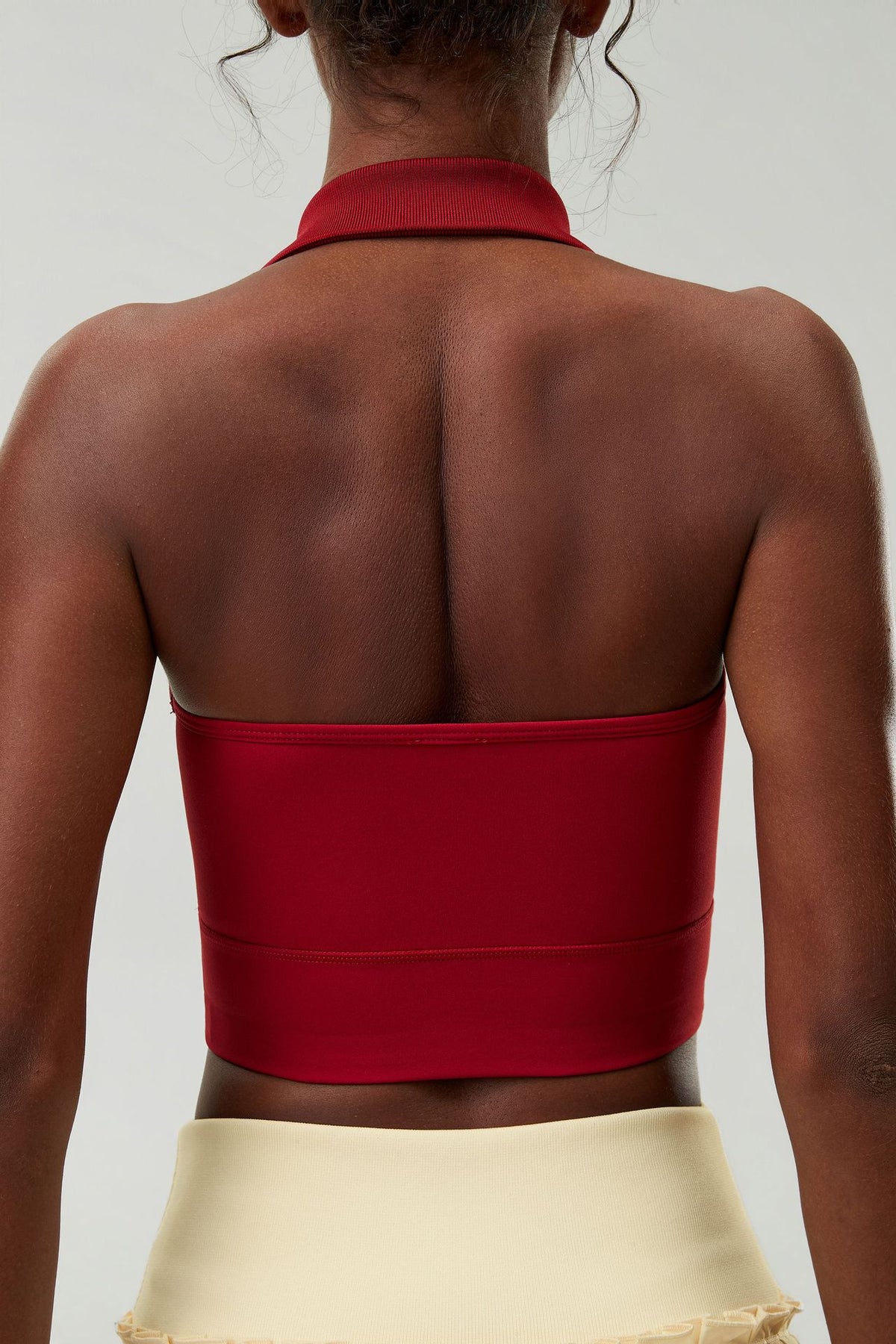 Wholesale Women’s Halter Sports Bra | Bulk Stretch Tennis, Yoga & Badminton Top | fouregg