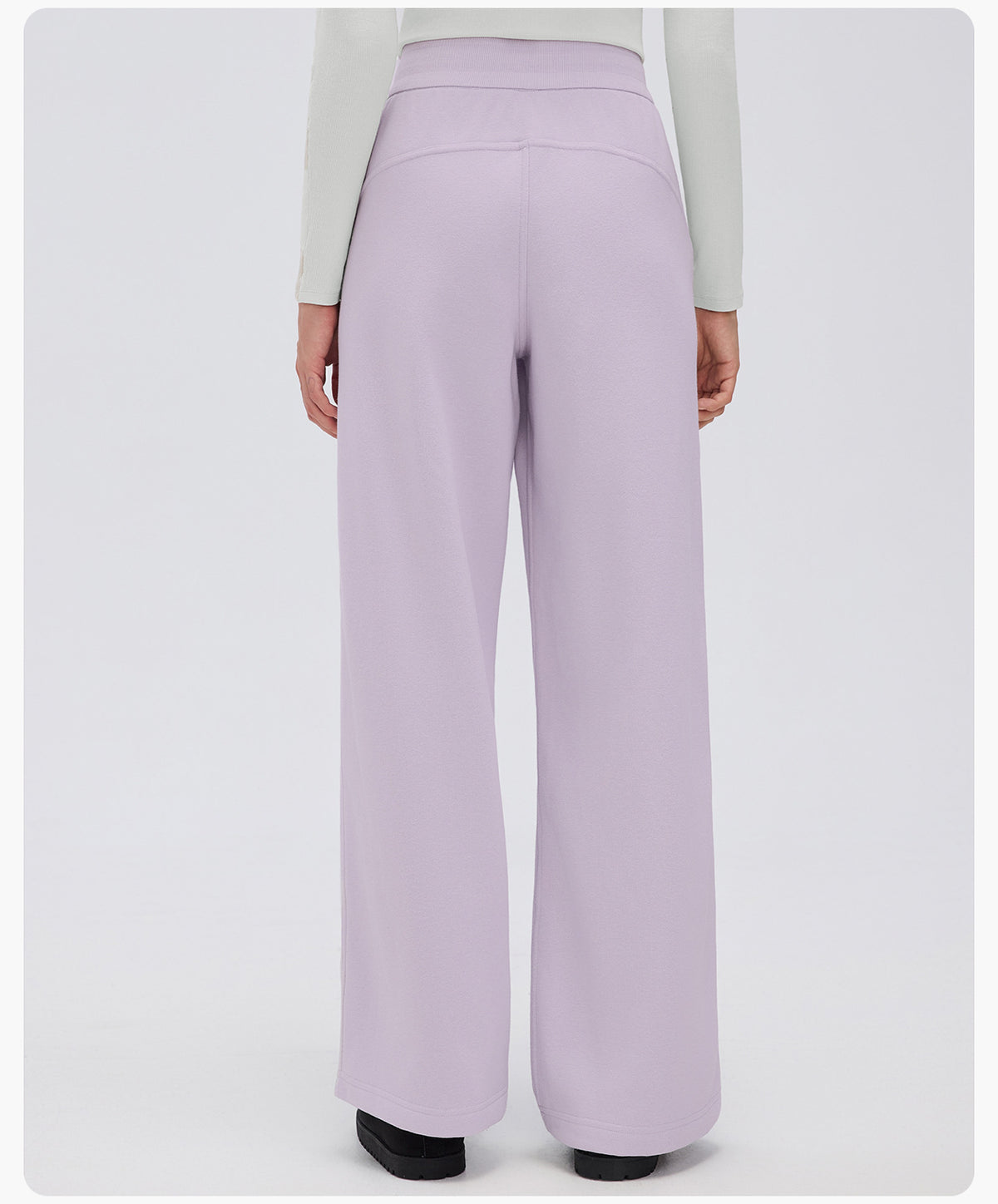 Wholesale Women’s Winter Sweatpants D26116 | Relaxed Straight-Leg Warm-Up Trousers with Elastic Waist | fouregg