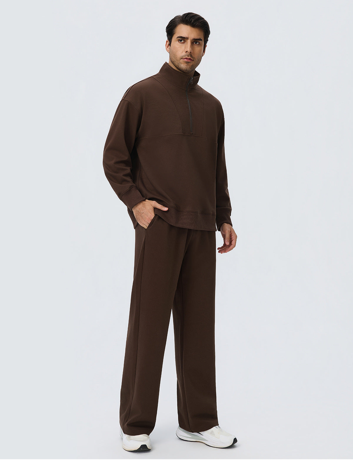 Wholesale Men’s Fleece Tracksuit Set | Bulk Warm Running & Fitness Activewear | fouregg