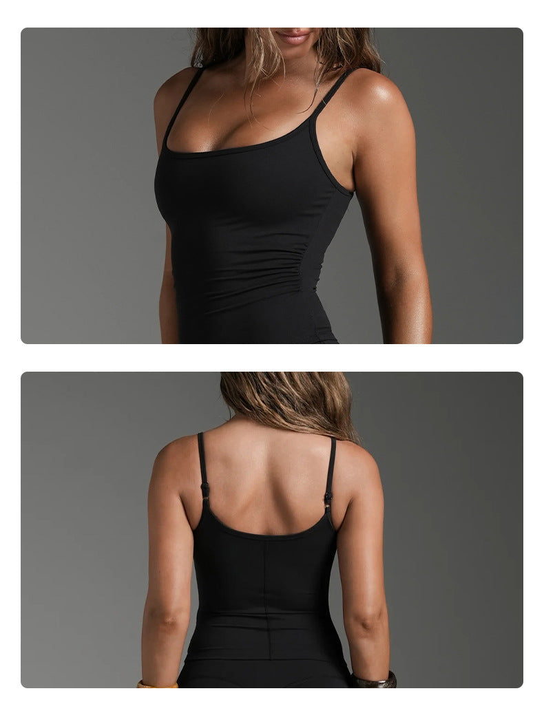 Wholesale Women’s Quick-Dry Activewear Set | Slim-Fit Dual-Strap Tank Top & 3/4-Length Cycling Pants | fouregg