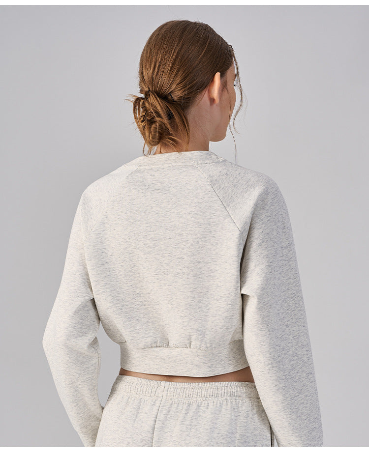 Wholesale Women’s Cropped Sweatshirt | Bulk Pilates & Outdoor Activewear | fouregg