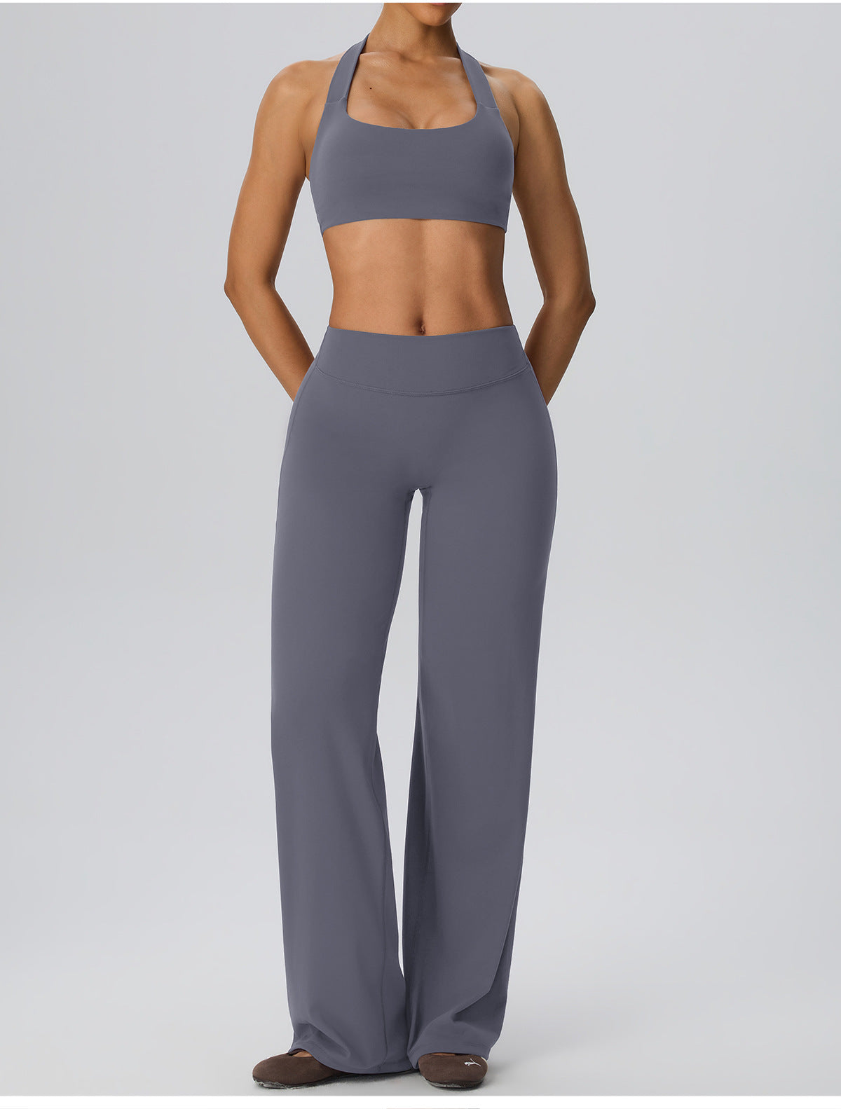 Wholesale Women’s 2-Piece Yoga Set | Bulk Halter Sports Bra & Loose Workout Pants | fouregg