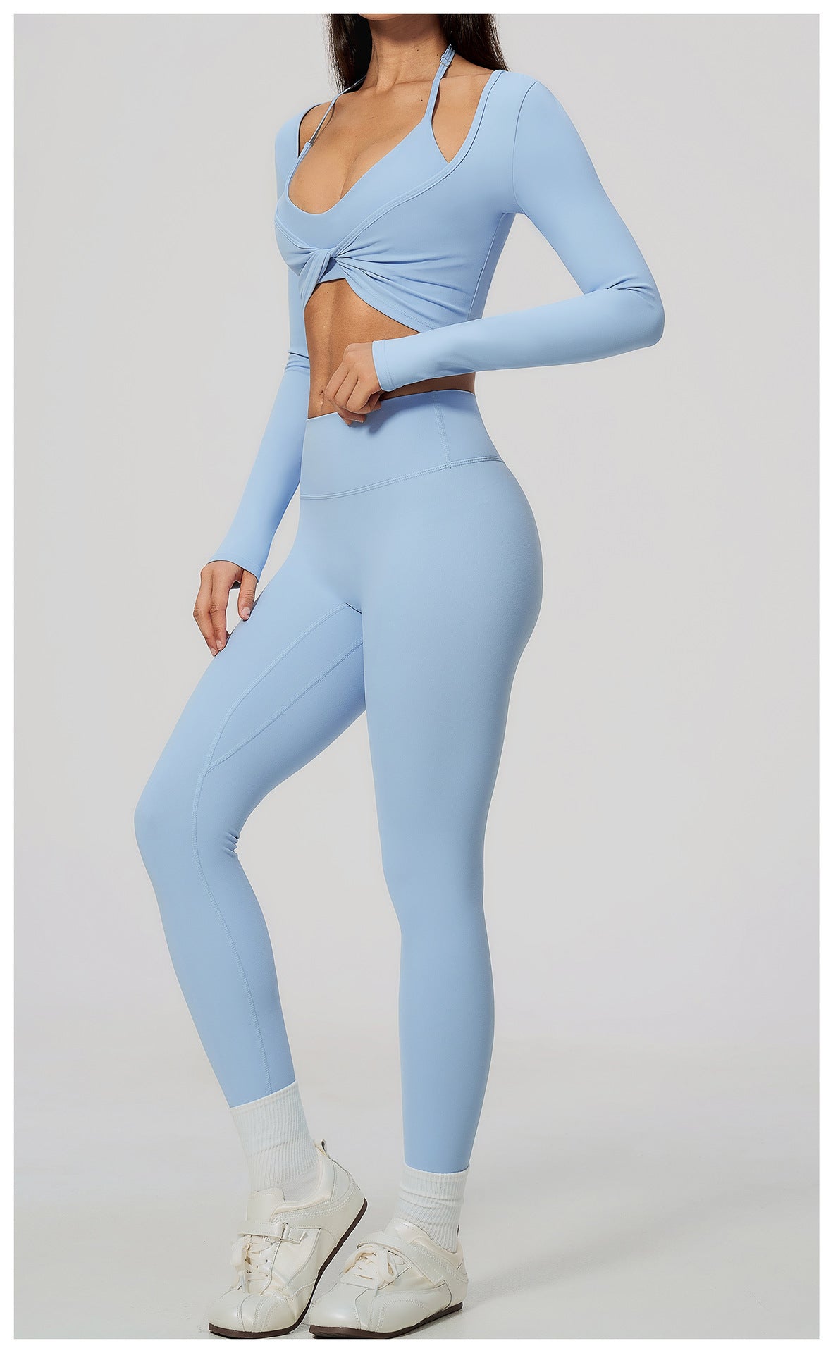 Wholesale Women’s Brushed Activewear Set 5529 | Slim-Fit Halter, Stand-Collar Jacket & Sculpting Pants | fouregg