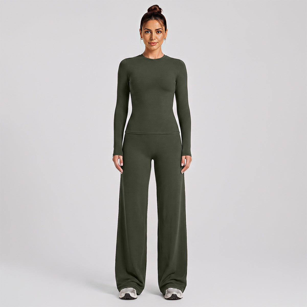 Wholesale Women’s Activewear Set | Slim-Fit Long Sleeve Tee & High-Waisted Loose Workout Pants | fouregg - Olive Green