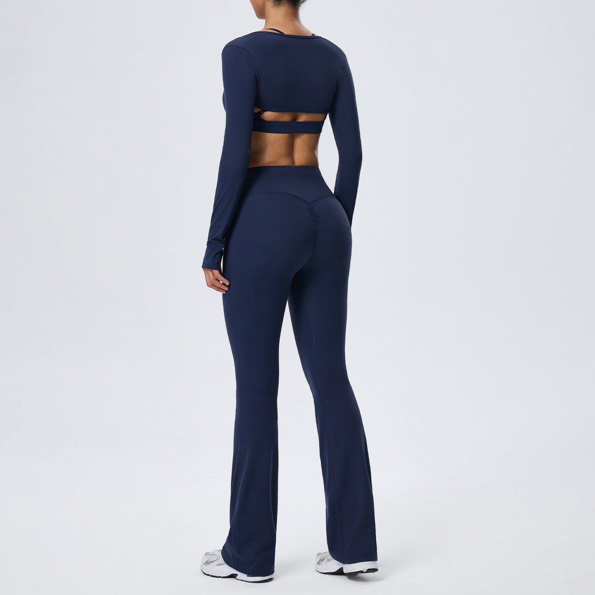 Wholesale Women’s 2-Piece Activewear Set | Bulk Fitted Long-Sleeve Workout & Yoga Wear | fouregg