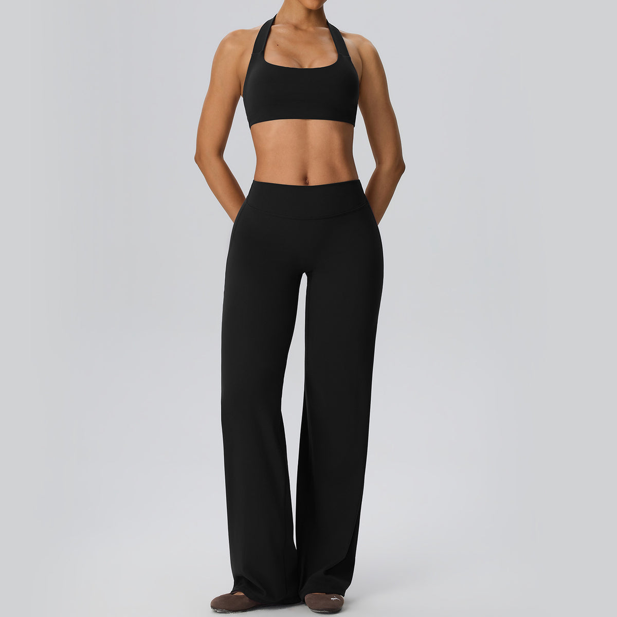 Wholesale Women’s 2-Piece Yoga Set | Bulk Halter Sports Bra & Loose Workout Pants | fouregg - Black
