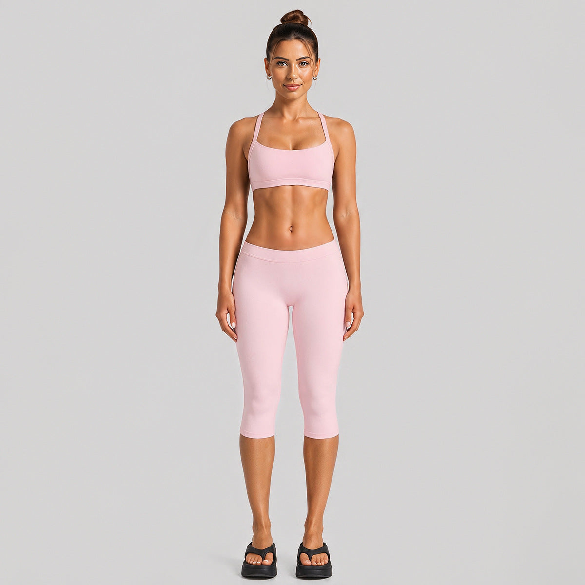Wholesale Women’s Activewear Set | Quick-Dry Halter Bra & Low-Waist Cycling Shorts | fouregg - Mid-Length Shorts Set, Pink