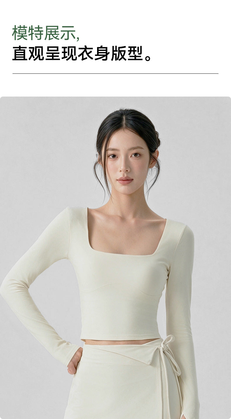 Wholesale Women’s Cropped Yoga Top | Built-In Cups & Slim-Fit Long Sleeve Activewear | fouregg