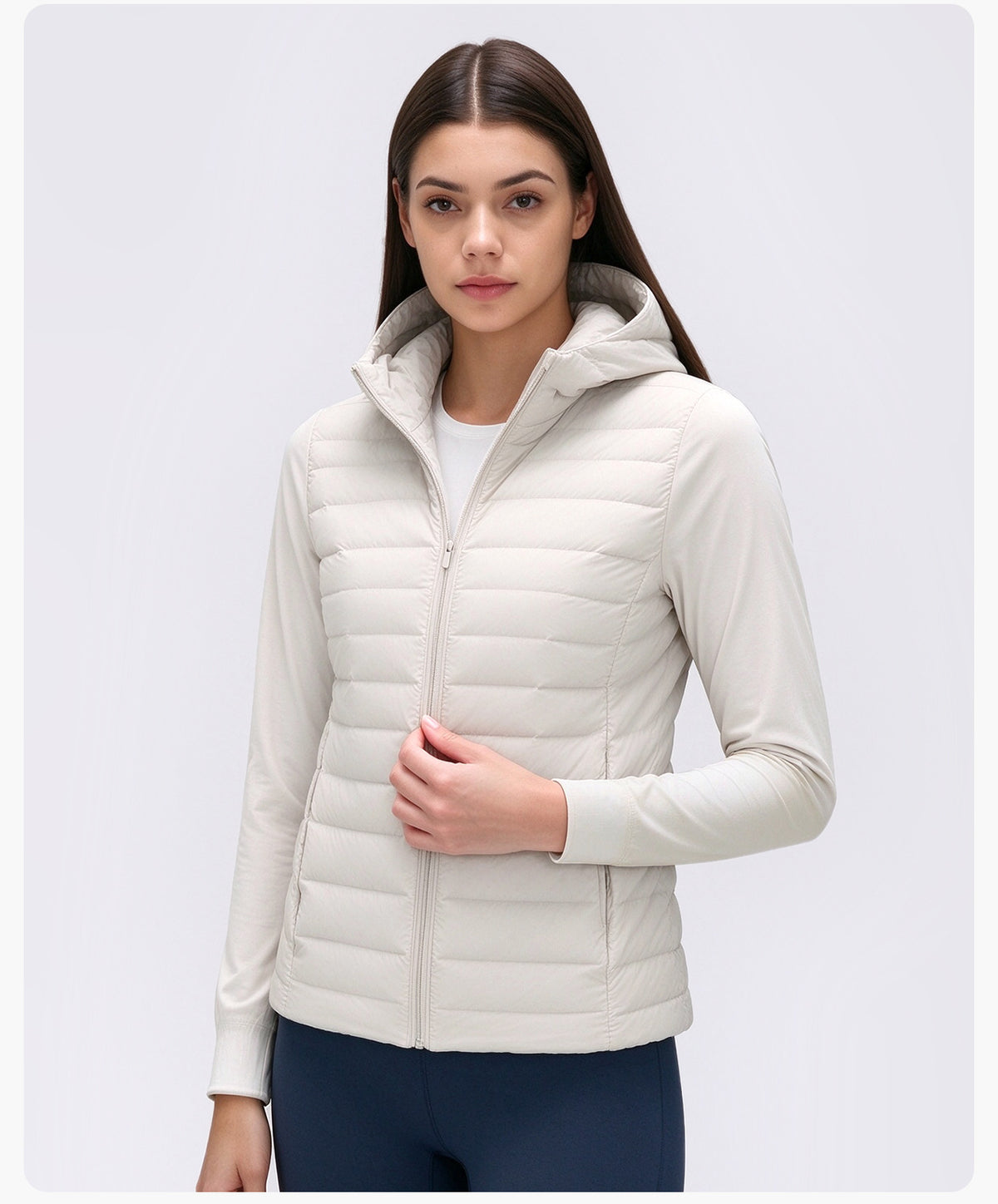 Wholesale Women’s Lightweight Down Jacket D26111 | Slim-Fit Hooded Outdoor Sports Outerwear | fouregg