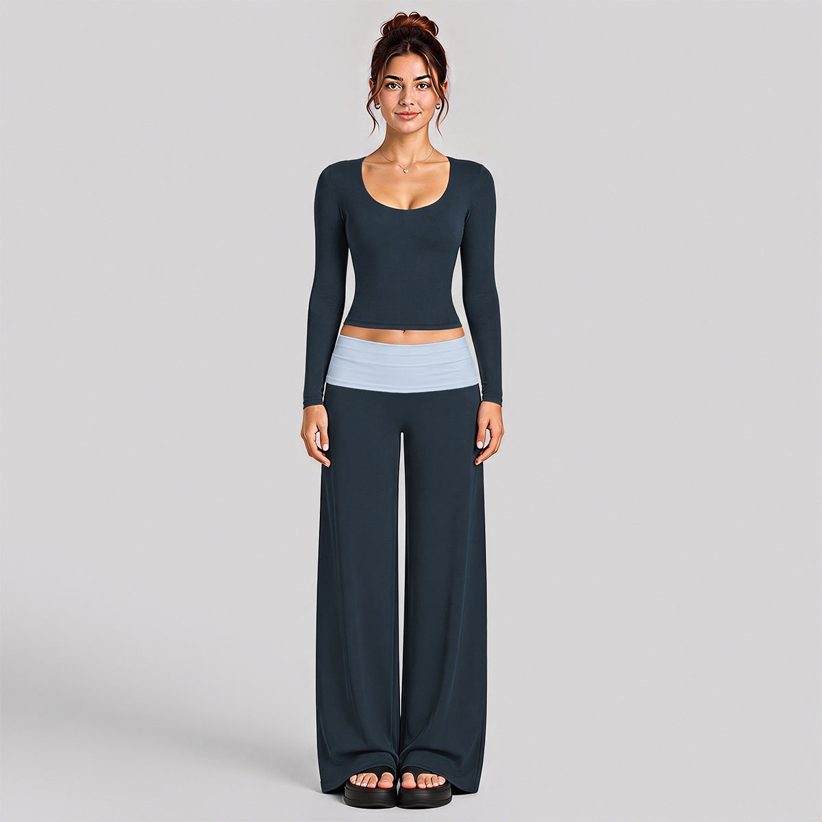 Wholesale Women’s Activewear Set | Color-Block Long Sleeve Tee & High-Waisted Training Pants | fouregg - Blueberry