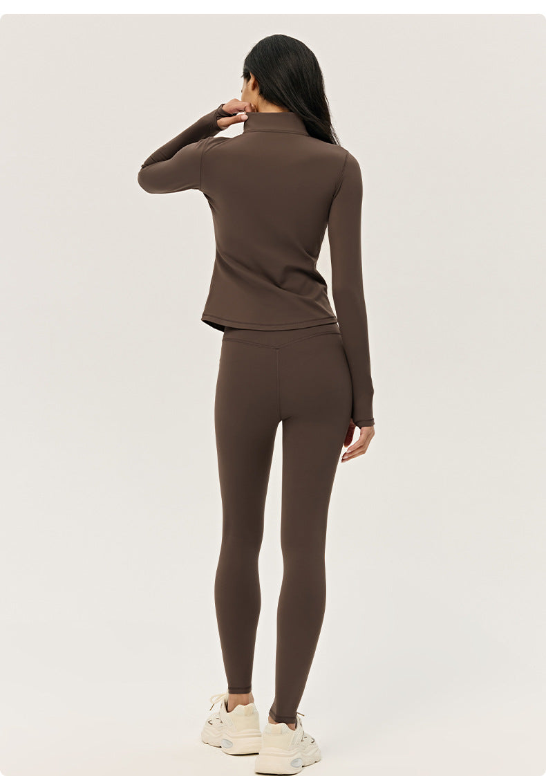 Wholesale Women’s Winter Activewear Set | Thickened Thermal Yoga Top & Leggings for Pilates | fouregg
