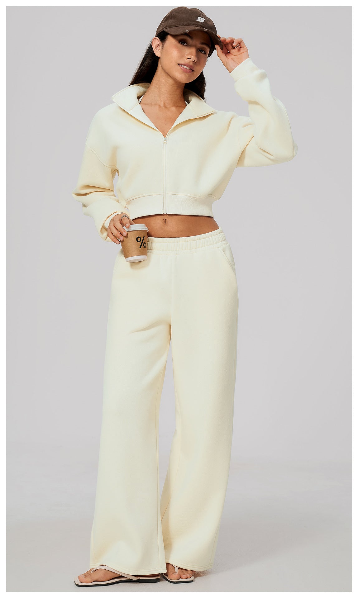 Wholesale Women’s Fleece Tracksuit | Bulk Cropped Jacket & Wide-Leg Pants 3615 | fouregg