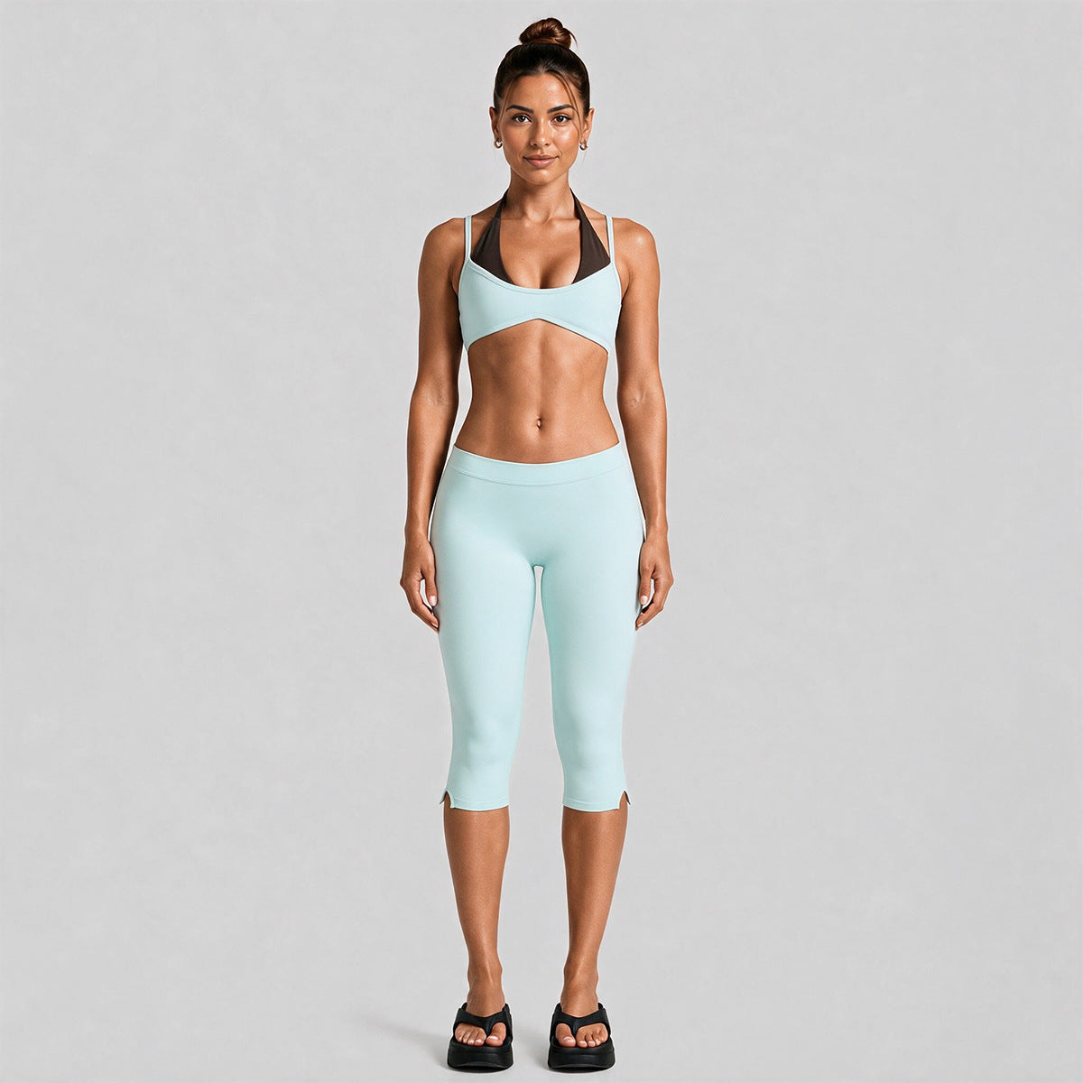 Wholesale Women’s Activewear Set | Contrast-Color Halter Bra & 3/4-Length Running Workout Pants | fouregg - Light Blue