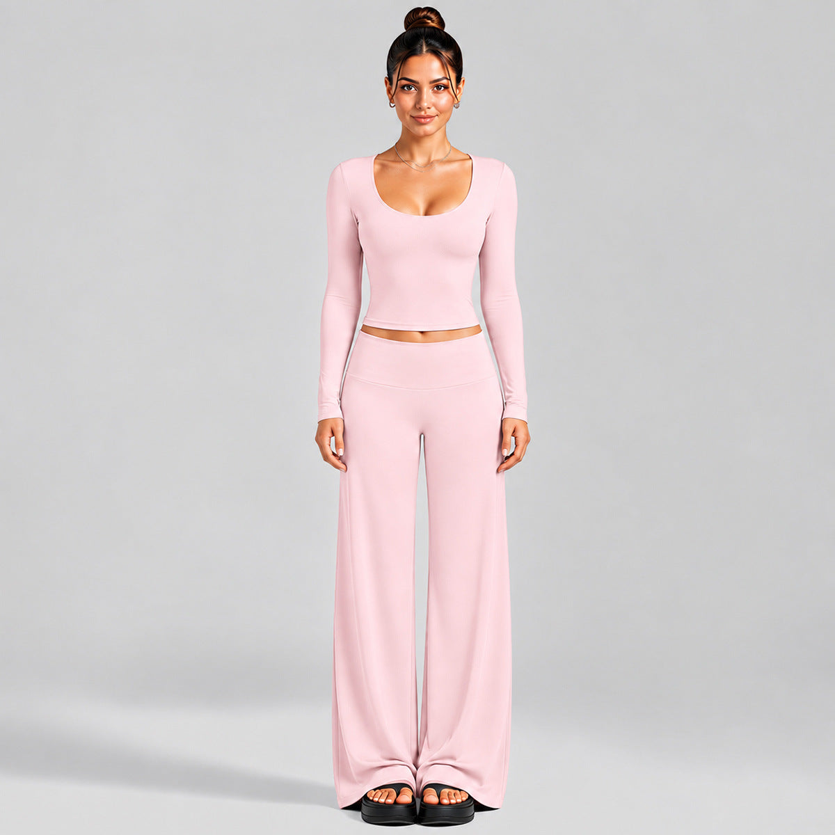Wholesale Women’s Activewear Set | Fitted Long Sleeve Workout Tee & High-Waisted Fitness Pants | fouregg - Pink