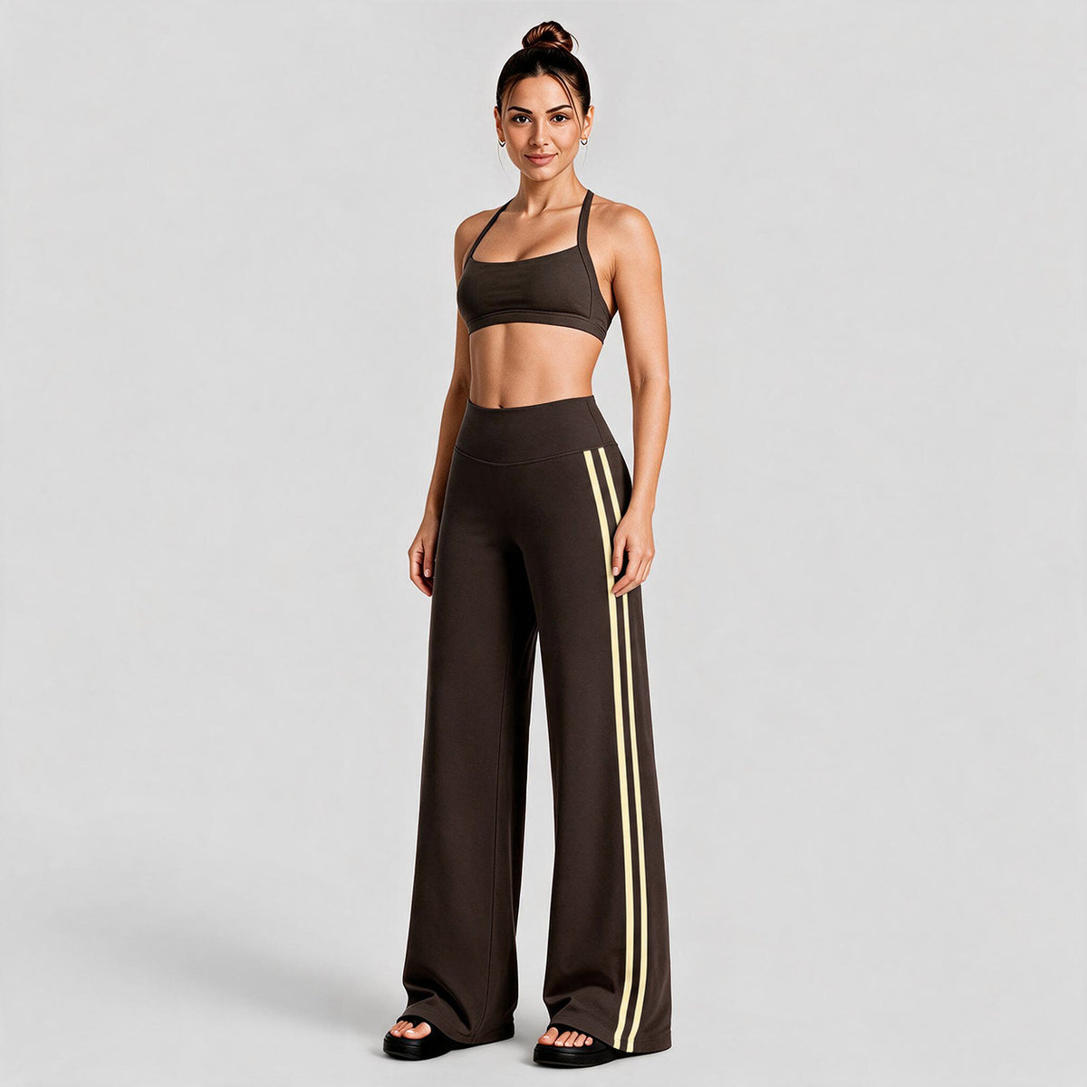 Wholesale Women’s Contrast-Color Activewear Set | Open-Back Halter Bra & Relaxed Straight-Leg Trousers | fouregg - Root-Protecting Brown