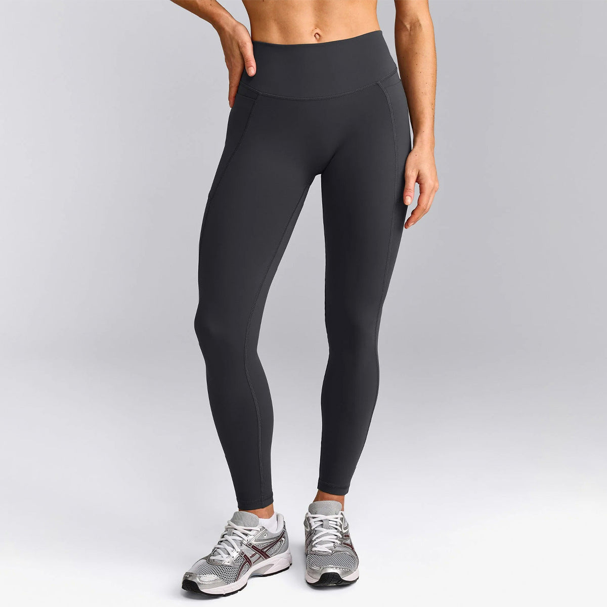 Wholesale Women’s Activewear Leggings | High-Stretch Running Tights with Side Pockets | fouregg - Shark Gray