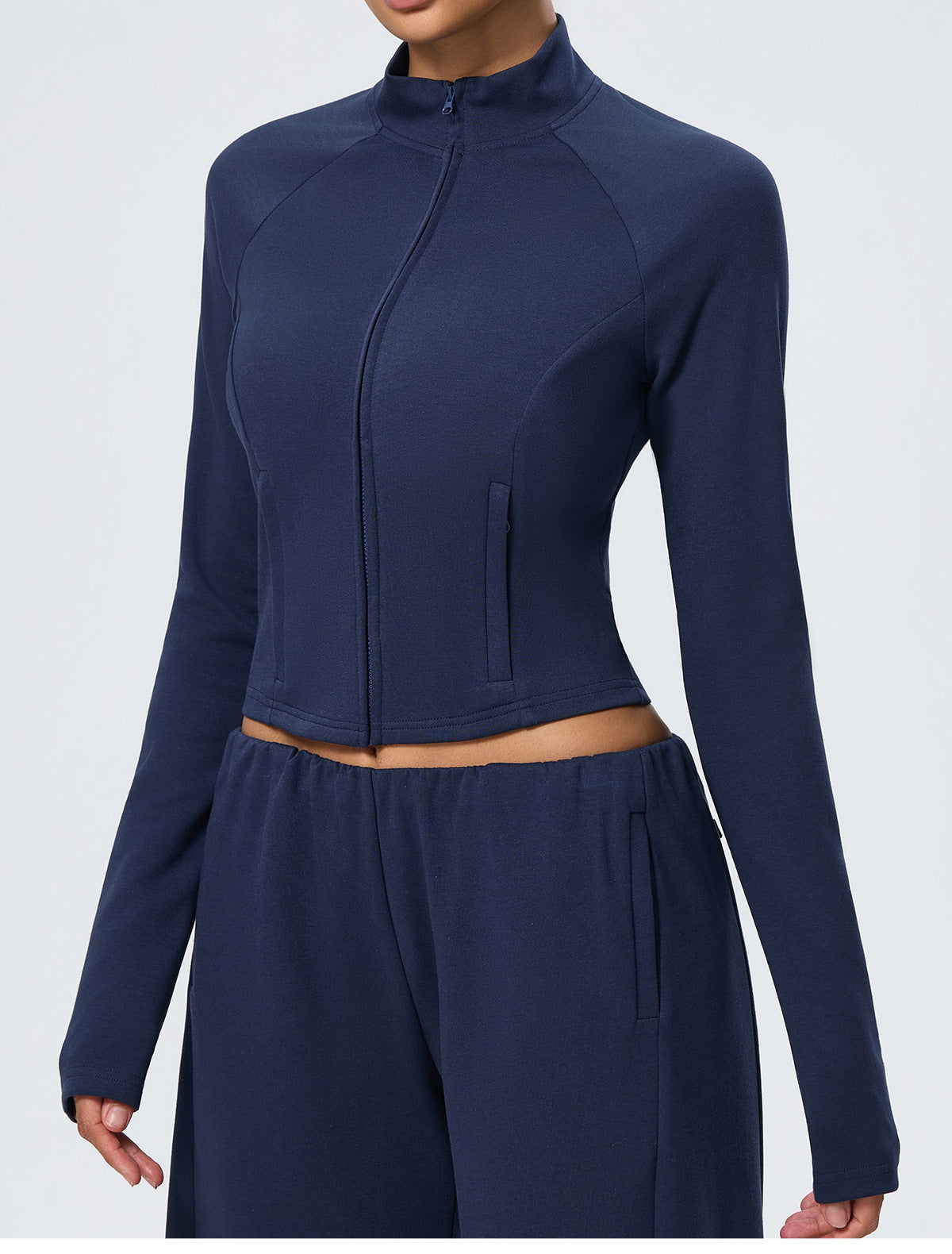 Wholesale Winter Activewear Jacket | Slim-Fit Heat-Retention Cropped Workout Top | fouregg