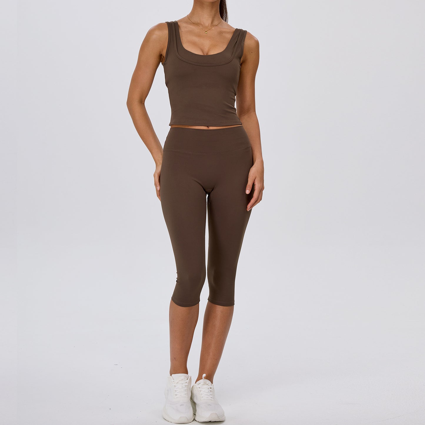 Wholesale Square Neck Fake Two-Piece Strappy Back Yoga Tank Top | Bulk Activewear Workout Top | fouregg