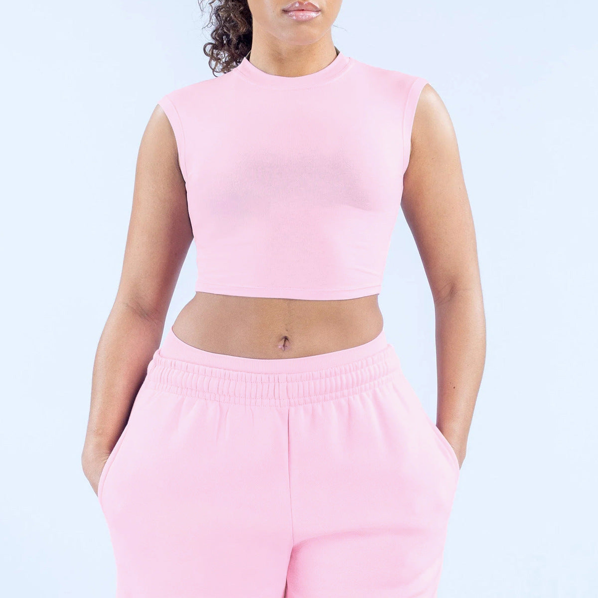 Wholesale Women’s Activewear Top | Quick-Dry Wide-Shoulder Crop Tank for Pilates & Training | fouregg - Rose Pink