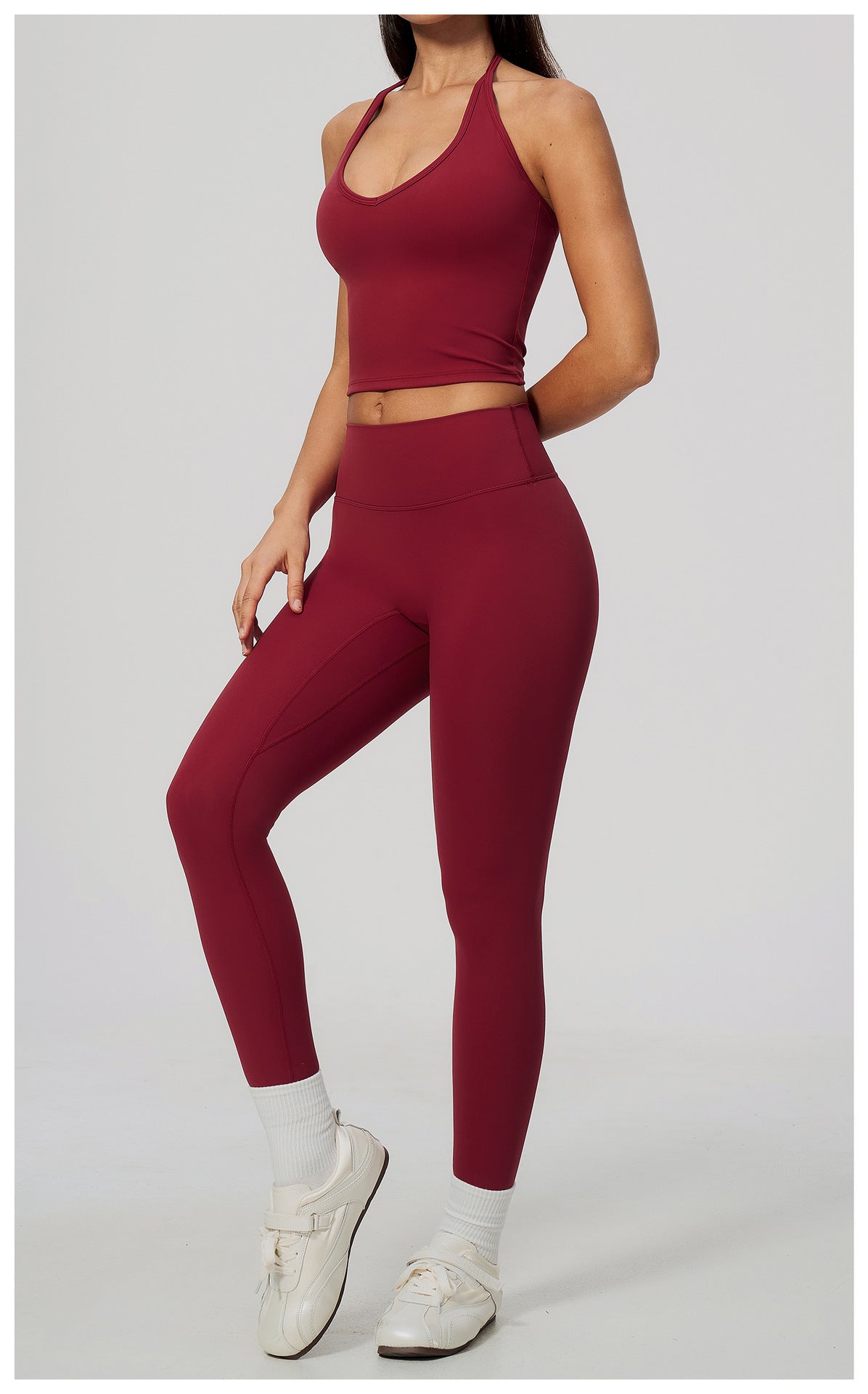 Wholesale Women’s Quick-Dry Activewear Set 5529 | Halter Tank & Sculpting Yoga Pants | fouregg