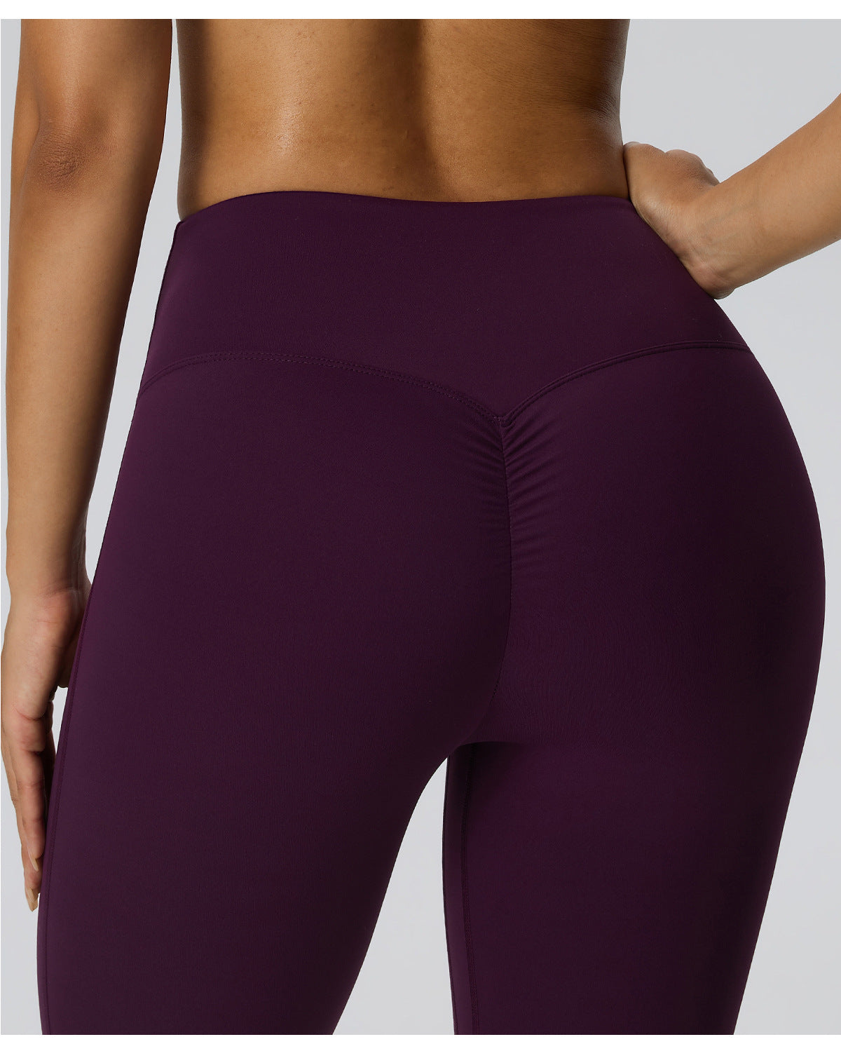 Wholesale Women’s 2-Piece Activewear Set | Double-Brushed Sports Bra & Sculpting Yoga Pants | fouregg