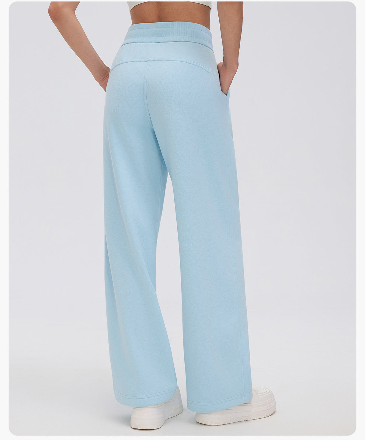 Wholesale Women’s Winter Sweatpants D26116 | Relaxed Straight-Leg Warm-Up Trousers with Elastic Waist | fouregg